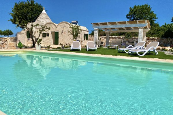 Trullo con piscina – Trulli Fenice